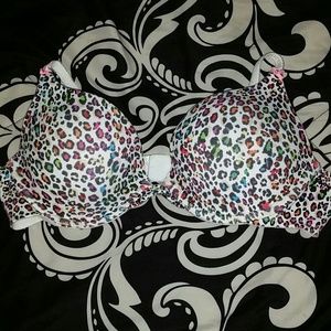 VS cheetah bra
