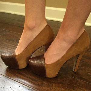 Tan/Brown Platform Pumps