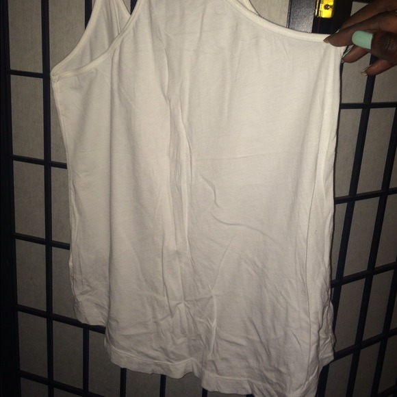 GIVEN AS GIFT!! 💖True religion racer back tee💖 - Picture 4 of 4