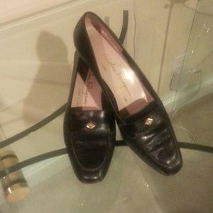 120 ***FERRAGAMO*** shoes. Today 25