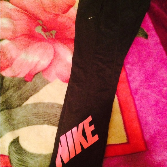 👖Nike women's all time fleece pants👖
