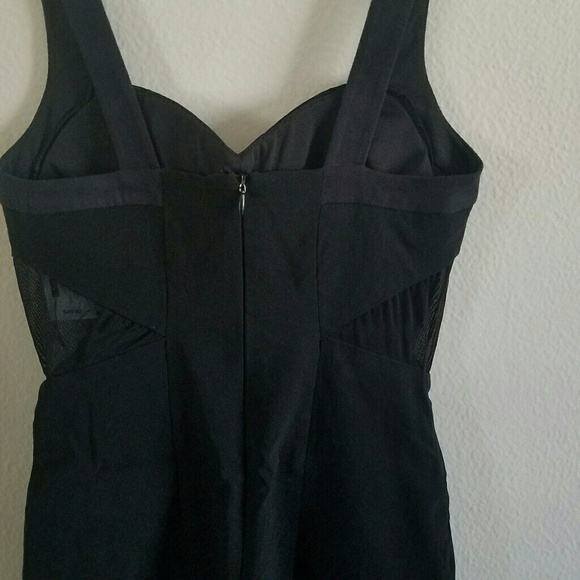 Little back dress - Picture 3 of 5