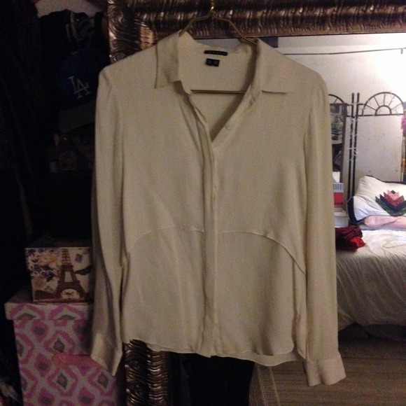 Theory White Silk Button-Up Blouse