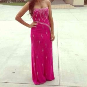 Strapless pink prom dress