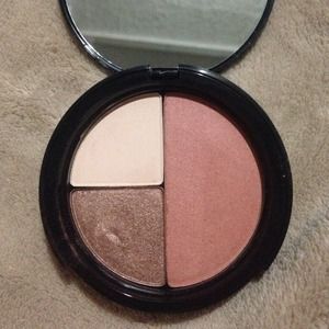 Too Faced - Eyeshadow & Blush Trio