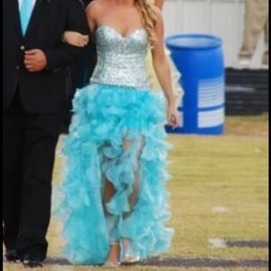 Sherri Hill prom dress
