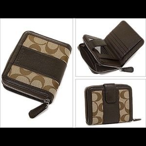 NEW Coach Signature Clutch Wallet Khaki Mahogany