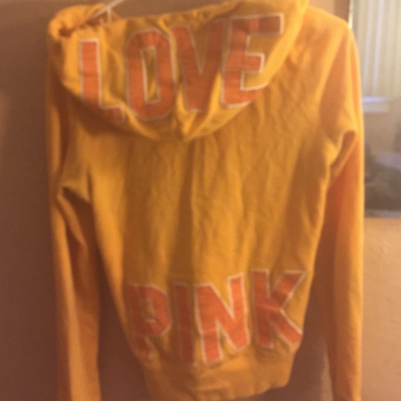 VS PINK boyfriend hoodie.