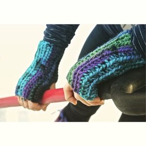 Fingerless gloves, MTO and customizable