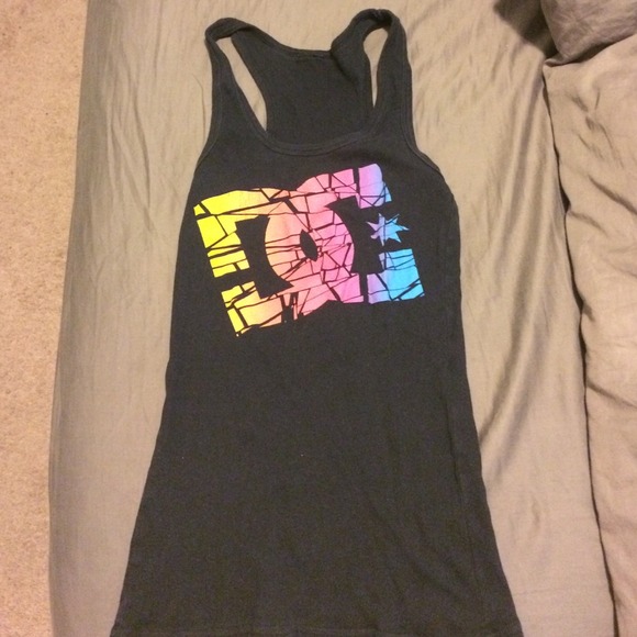 Black dc tank
