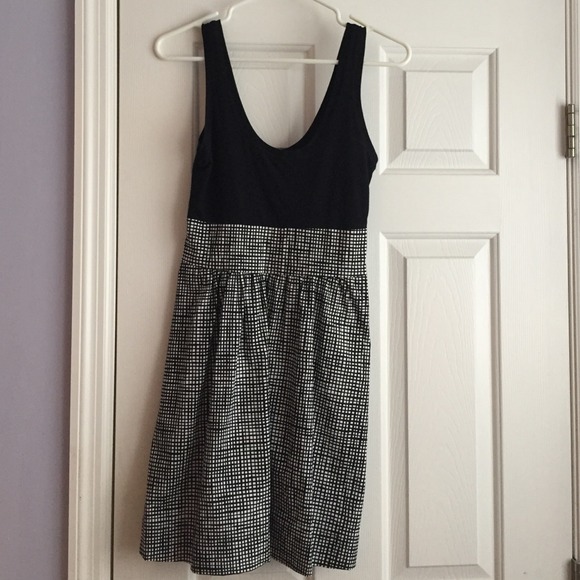 Black and white dress