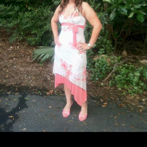 Dress - Picture 2 of 2