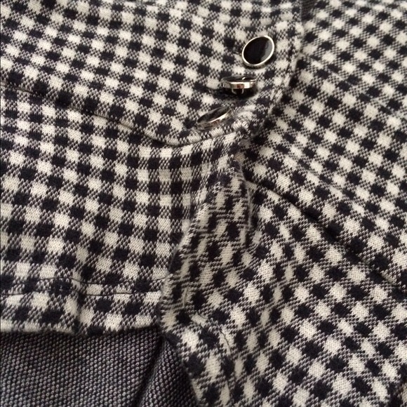 π§‘3 for $25 urban outfitters plaid ruffle blazer - Picture 3 of 3