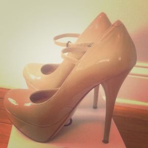 Steve Madden Platform pumps  - Nude