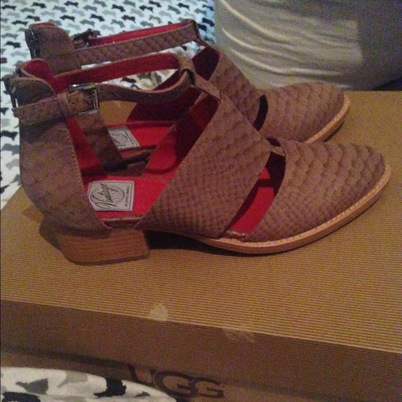 Vintage by Jeffrey Campbell "Carina" - Picture 3 of 3