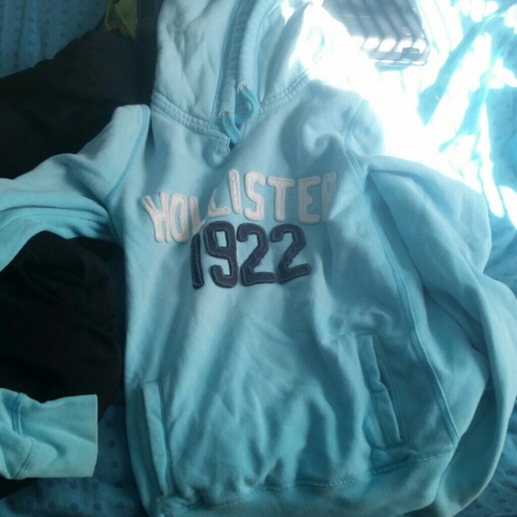 Hollister hoodie