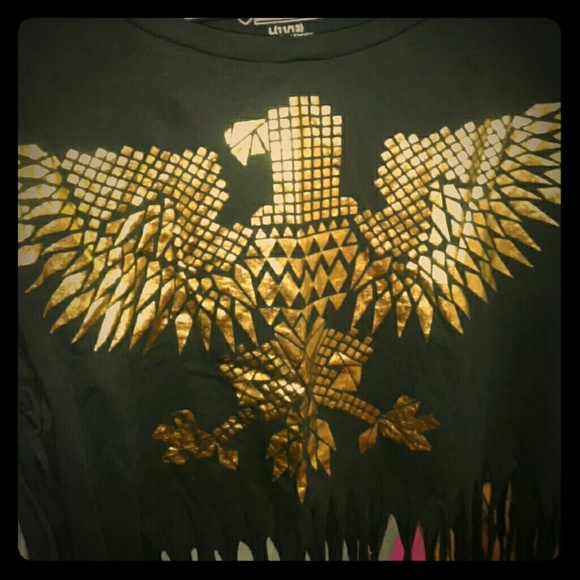 Crop top with gold design