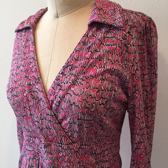 ❌SOLD❌Lilly Pulitzer pink silk jersey shirtdress - Picture 2 of 4