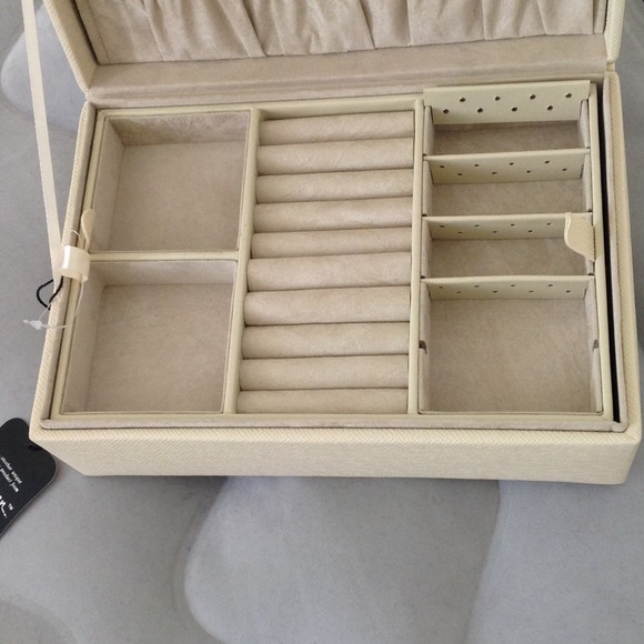 Tuscan Design Accessories Nwt Jewelry Box Poshmark