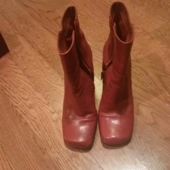 Ladies Boots