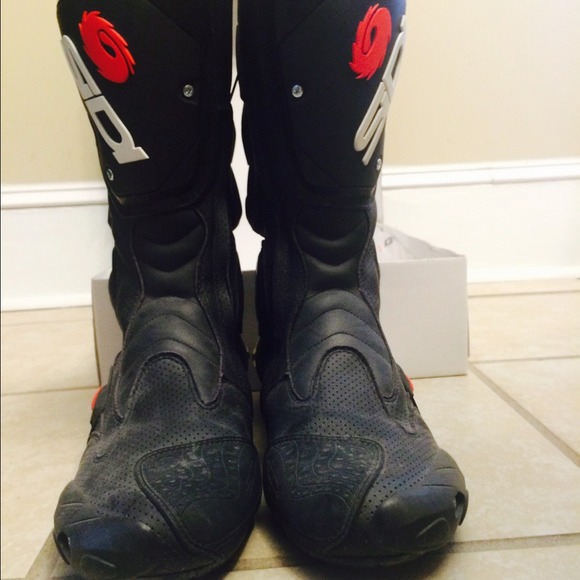 🏍🏍SOLD🏍🏍Men's Motorcycle Boots (Worn <3x)