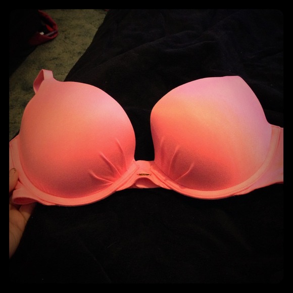 Victoria secret push up bra!