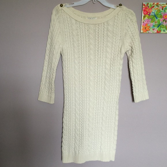 Sweater dress