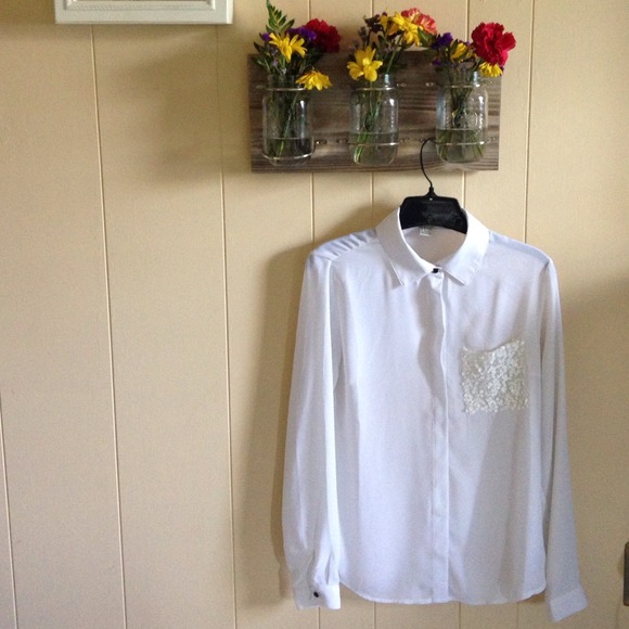 Sequins pocket blouse 🚫SOLD🚫