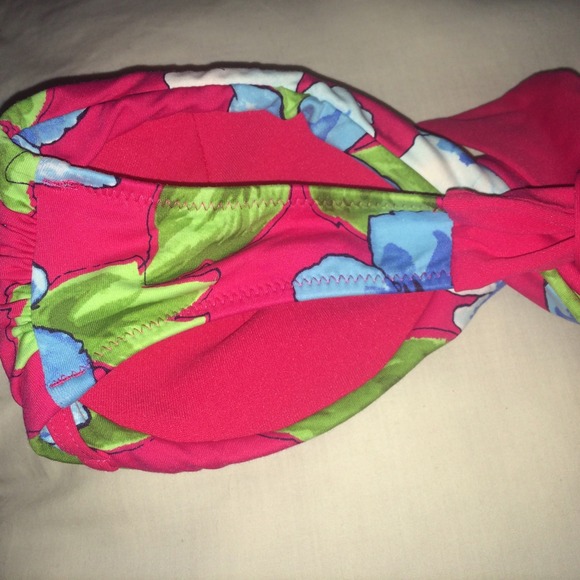 Hollister Bathing Suit Top - Picture 3 of 4