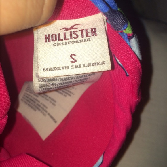 Hollister Bathing Suit Top - Picture 4 of 4