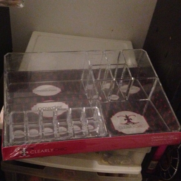 Bundle of cosmetic set and powder foundation