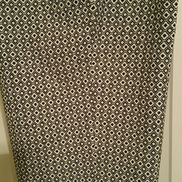 Peter Nygard Casual Pants - Picture 2 of 3