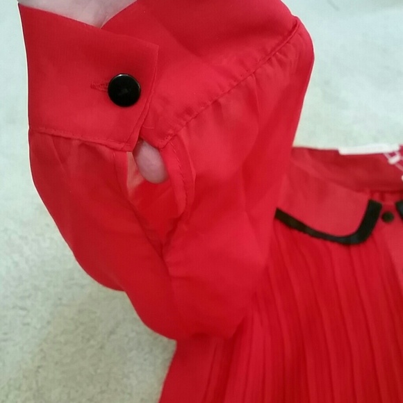 **SALE!** NWT Sheer Flowy Alegra K Top! - Picture 3 of 4