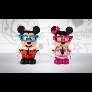Vinylmations Mickey & Minnie Nerds