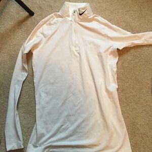 Nike top