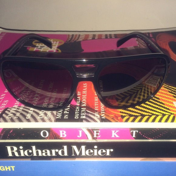 Sold - Picture 2 of 4