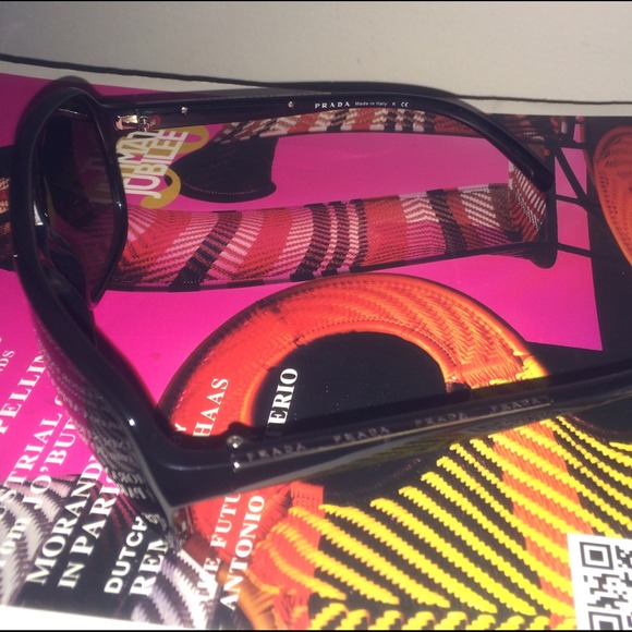 Sold - Picture 3 of 4