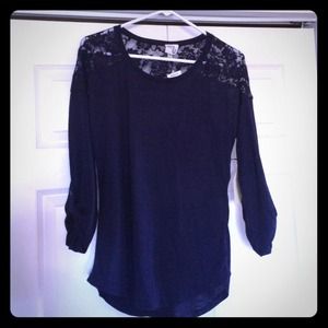 Navy blue 3/4 length sleeve top