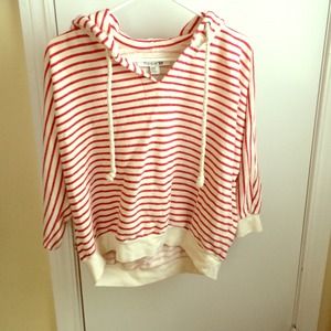 Forever 21  slouchy, 3/4 sleeve sweatshirt