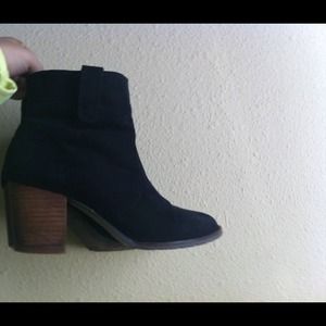Forever 21 Ankle Booties