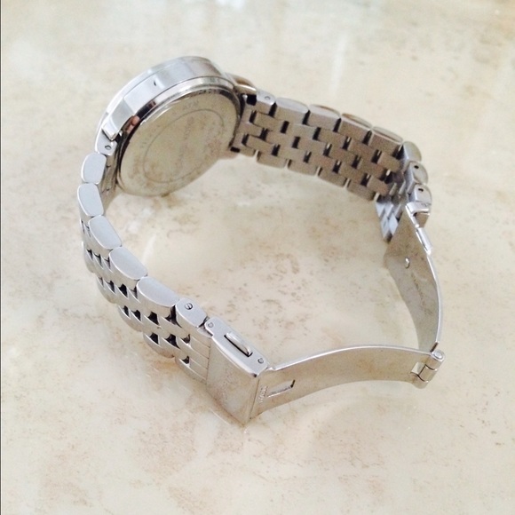 Michael Kors Stainless Steel Ladies Watch - Picture 2 of 2