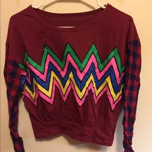 Long sleeve cropped top