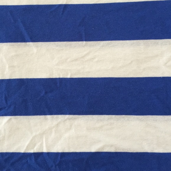 Old Navy Tee - Picture 2 of 2