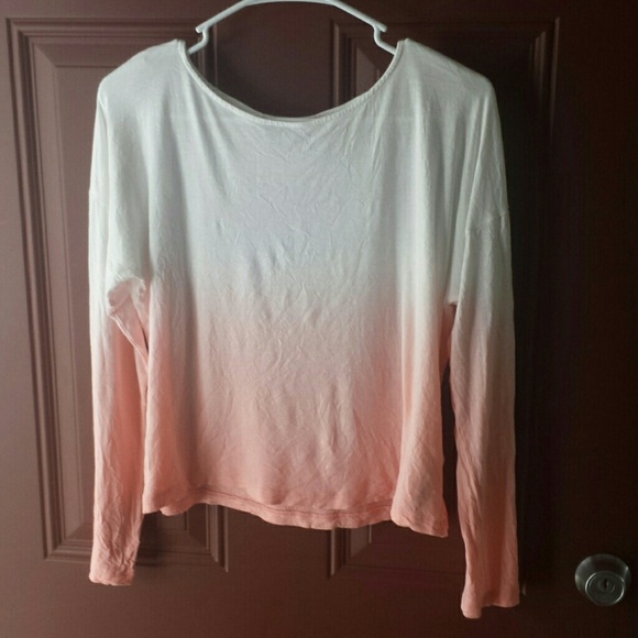 Lightweight ombre top