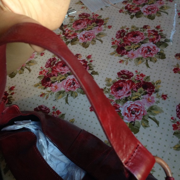 DKNY Red leather handbag - Picture 4 of 4