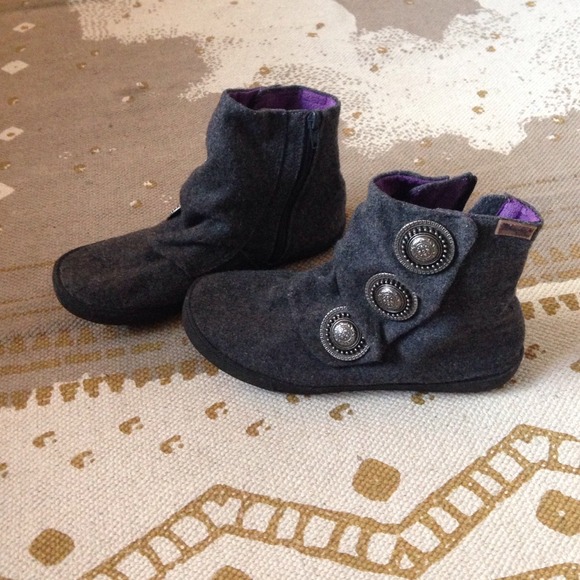 Blowfish ankle booties 🚫SOLD🚫