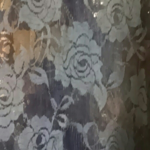 Top - Picture 3 of 4