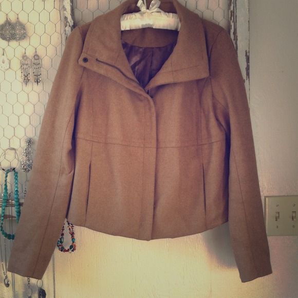 Gap cropped jacket size small