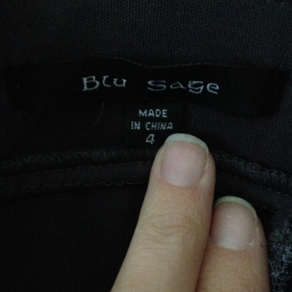 Gorgeous lace and sequin bodycon dress - Picture 3 of 3