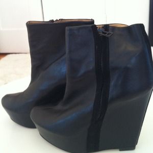 Zara Woman sexy black ankle side zipper boots SZ 7